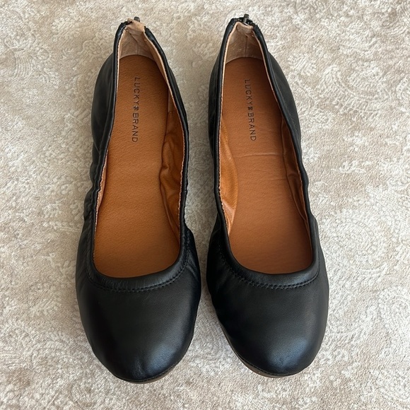 Brand New Lucky Brand Genuine Leather Black Slip On Ballet Flats Zippered Back - Picture 12 of 16